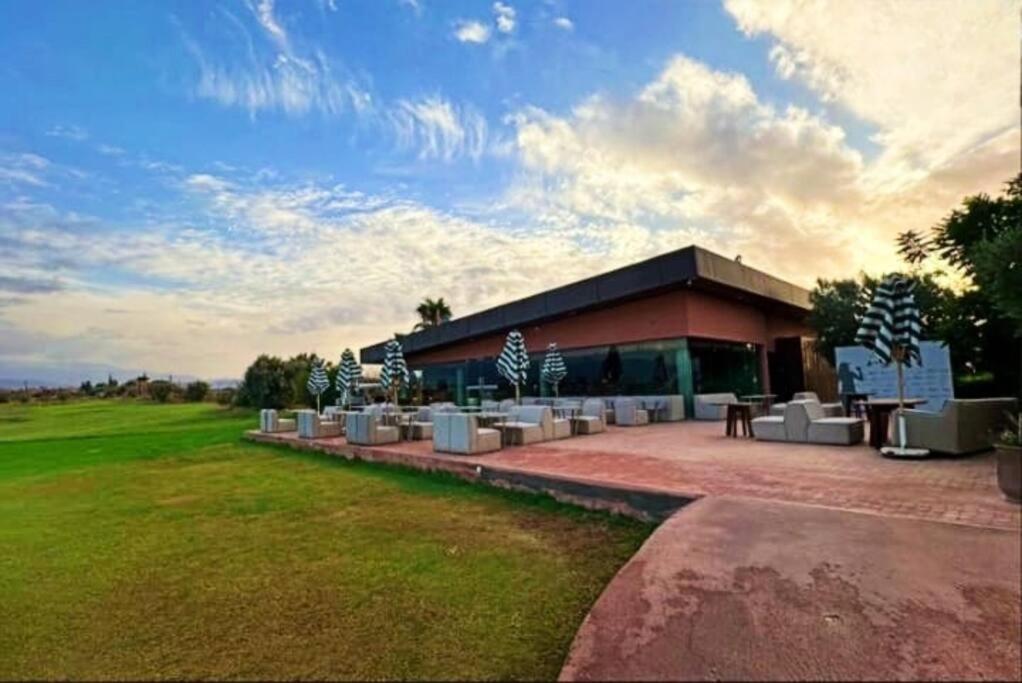 Waky Club Large Luxury Villa Marrakesh Exterior photo